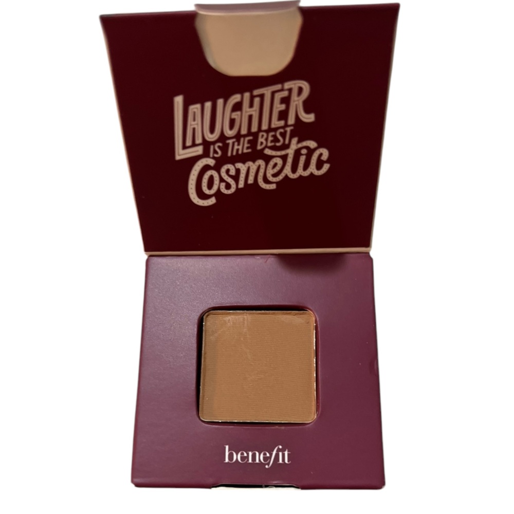 NIB Benefit Hoola Eyeshadow .06 oz